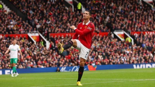 搜狐体育-对C罗忍无可忍 1月份曼联或免费放他走人？